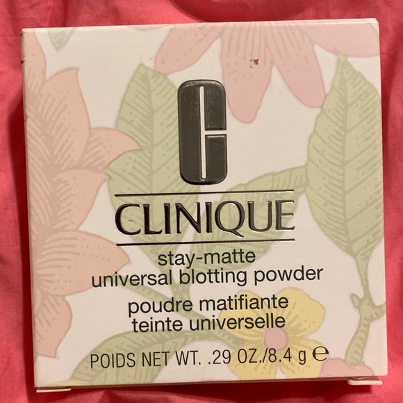 Stay-Matte Universal Blotting Powder - Picture 1 of 2